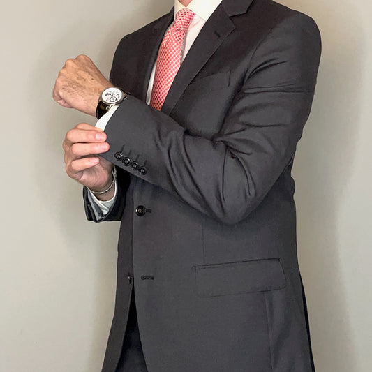 What Should You Wear To An Interview? What is An Interview Suit?