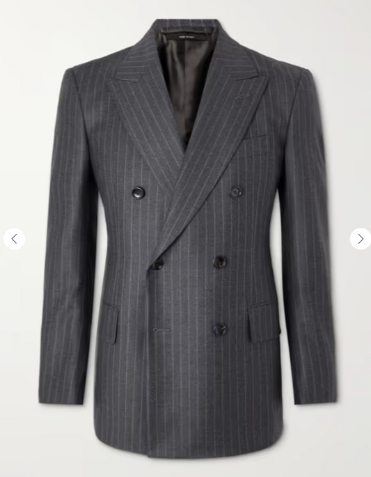 How An Expert Tailor Creates A Canvas Men's Suit