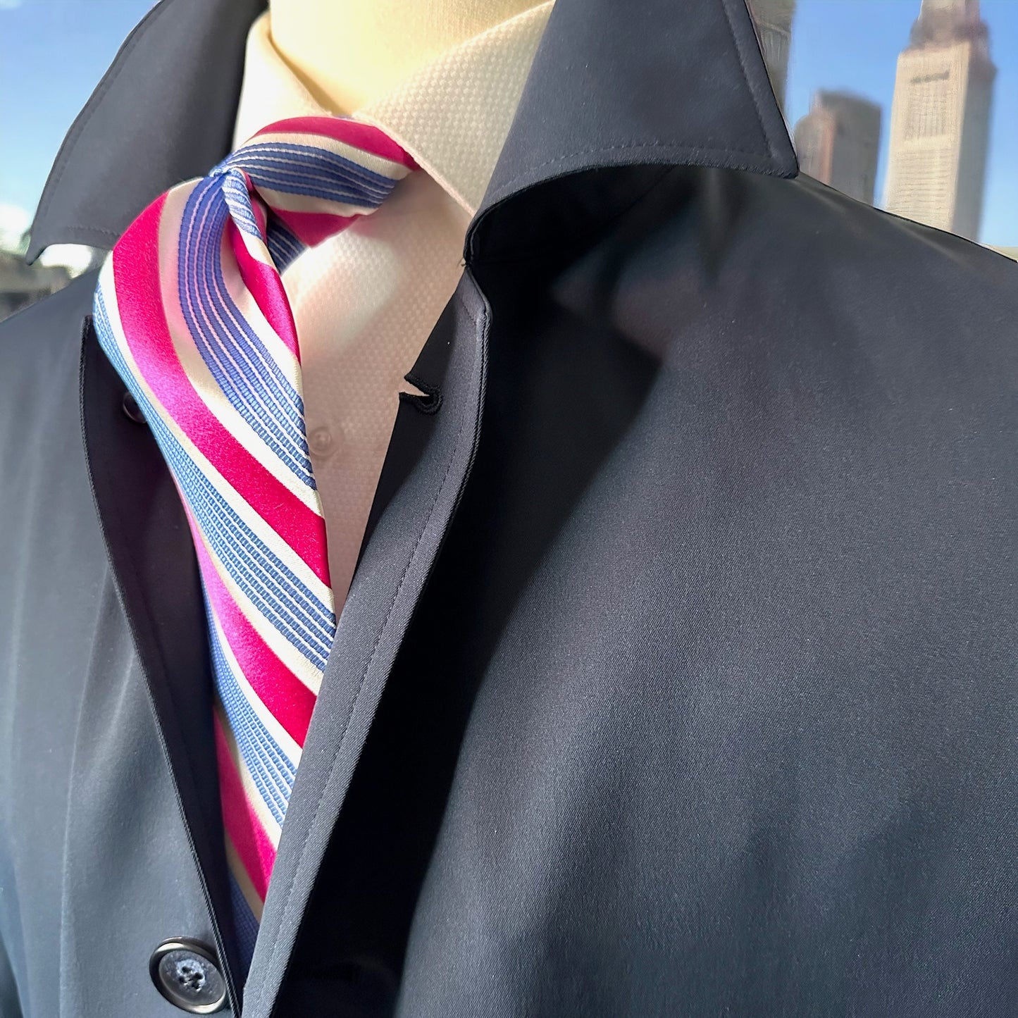 SUITCAFE Super Light Super Stretch Shell Short Unconstructed Navy Raincoat