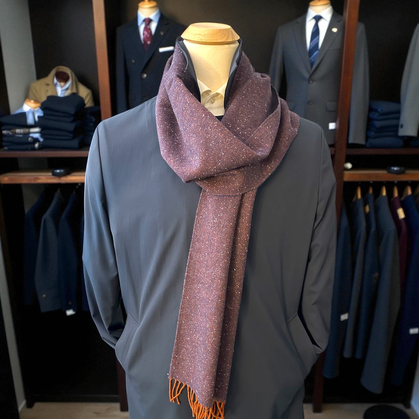 SUITCAFE Silk Wool Navy Rust Herringbone Scarf England