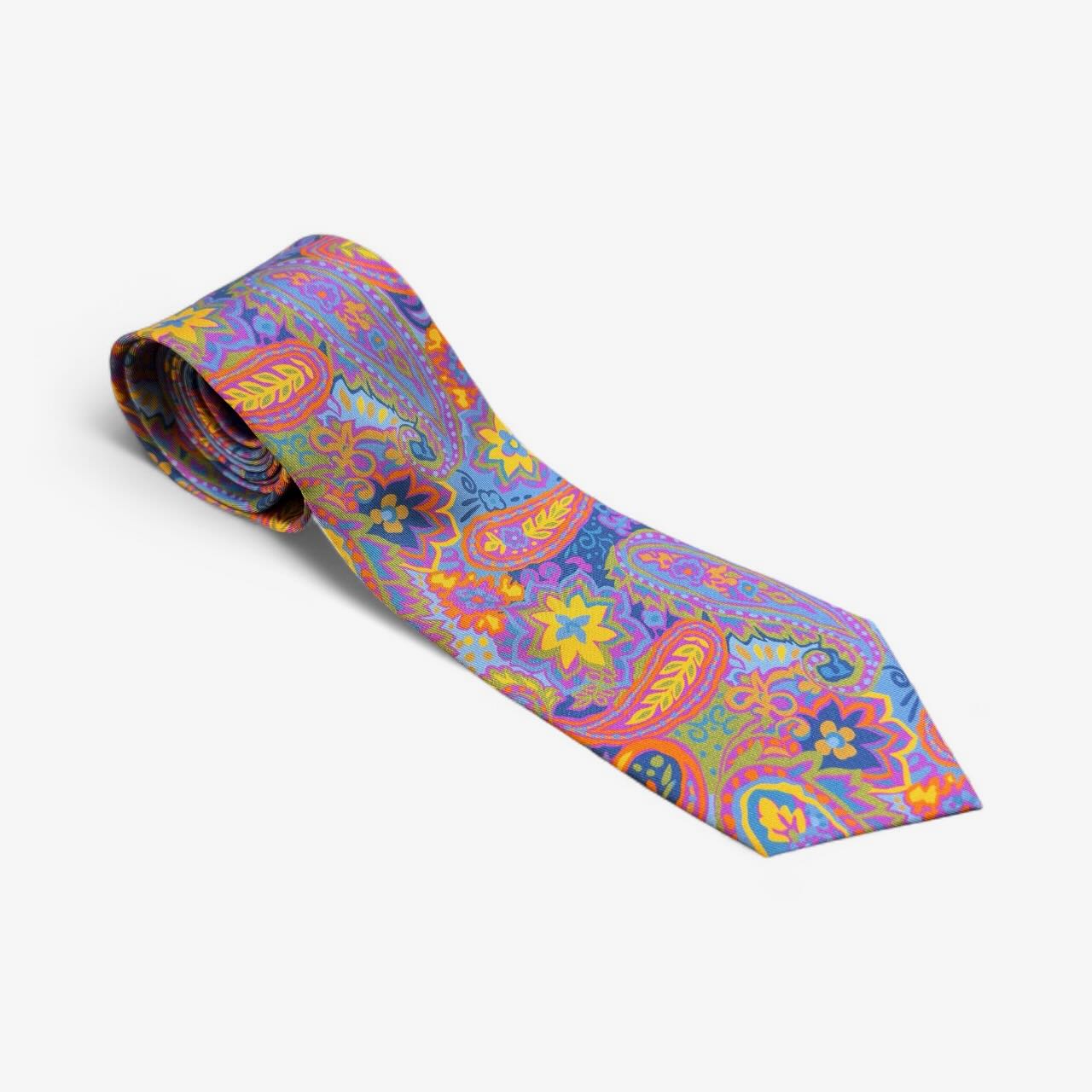 SUITCAFE Silk Twill Pastel Paisley Multi Color Tie